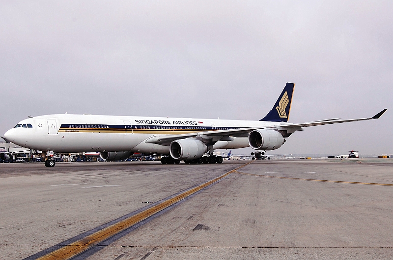 lax May9 2008 (1052).JPG